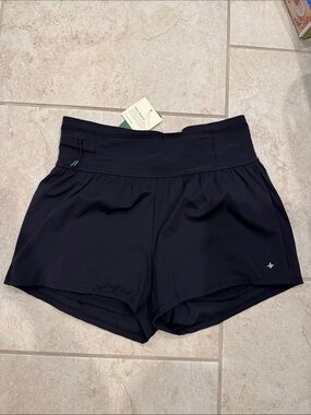 HALARA SpeedWave XL Black Athletic Shorts with Wide Waistband